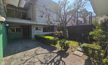 Casa con Doble Acceso y Dos Jardines – Gran Potencial para Remodelar en Col. Militar Marte | 278 m² Const. / 207 m² Terreno