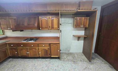 Casa con Doble Acceso y Dos Jardines – Gran Potencial para Remodelar en Col. Militar Marte | 278 m² Const. / 207 m² Terreno