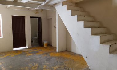 Renta casa 2 niveles calle Terán Zona Centro Irapuato, Gto.