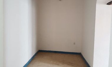 Propiedad Comercial con Alto Flujo Peatonal en Zona Centro – Ideal para Negocio | Renta o Venta