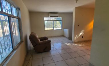 CASA EN RENTA EN VILLA DE SERIS