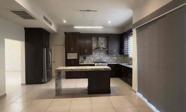 CASA EN RENTA DE UNA PLANTA EN MONTEROSA RESIDENCIAL