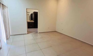 CASA EN RENTA DE UNA PLANTA EN MONTEROSA RESIDENCIAL