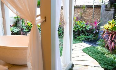 Disewakan Villa pinggir pantai di Canggu Bali.