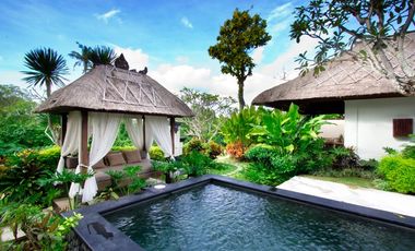 Disewakan Villa pinggir pantai di Canggu Bali.