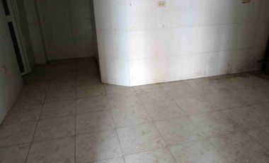 Venta  oportunidad condominio con local, y un terreno vacío de 375 m2 urdesa central Guayacanes y primera