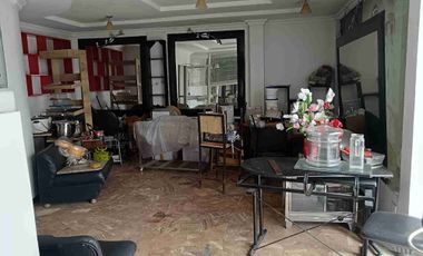 Venta  oportunidad condominio con local, y un terreno vacío de 375 m2 urdesa central Guayacanes y primera