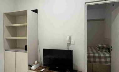 disewakan apartement full furnish 2 kamar tidur lokasi depan mall summarecon bekasi