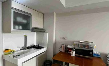 disewakan apartement full furnish 2 kamar tidur lokasi depan mall summarecon bekasi