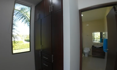 Casa de Lujo en Hacienda San Rafael | Piscina Privada y Diseño de Doble Altura (Vía Melgar - Girardot)