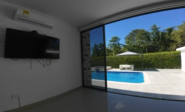 Casa de Lujo en Hacienda San Rafael | Piscina Privada y Diseño de Doble Altura (Vía Melgar - Girardot)