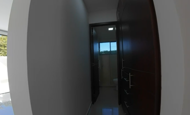 Casa de Lujo en Hacienda San Rafael | Piscina Privada y Diseño de Doble Altura (Vía Melgar - Girardot)