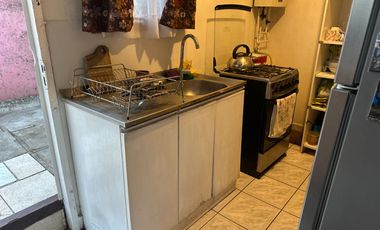 Casa 2D 1B sin contribuciones | Pasaje Cirilo Armstrong, Cerro Alegre