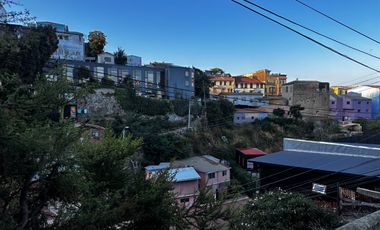 Casa 2D 1B sin contribuciones | Pasaje Cirilo Armstrong, Cerro Alegre