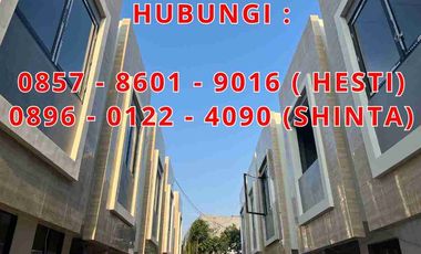 Townhouse, rumah 2 Lantai, 2 Kamar. di Jakarta Barat