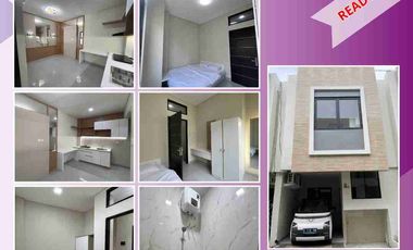Townhouse, rumah 2 Lantai, 2 Kamar. di Jakarta Barat