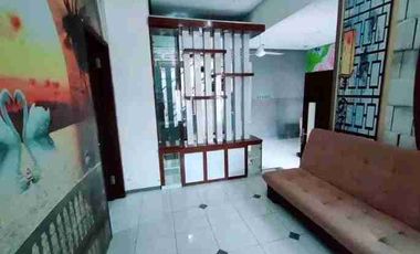 jual murah perumahan 2 lantai sudah full renovasi di Sambong kota Jombang