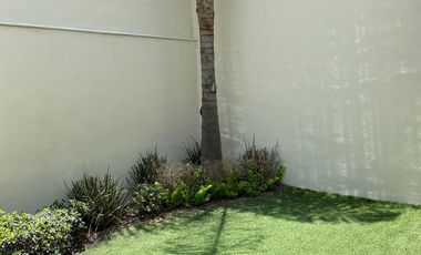 CASA EN RENTA FRACC LAS PRIVANZAS, VALLE ORIENTE