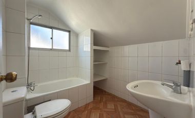 Se vende casa en Galilea 3 piezas, 2 baños, Curicó