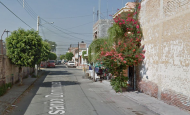 Casa en Venta en C. Belisario Domínguez, Centro, 47910 La Barca, Jal.