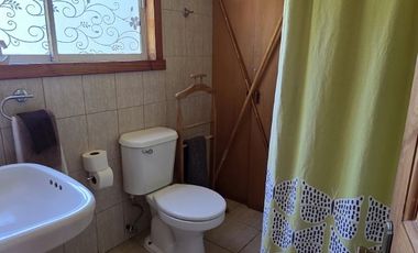 ARRIENDO CASA ORILLA DE LAGO