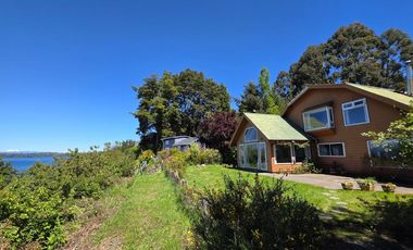 ARRIENDO CASA ORILLA DE LAGO