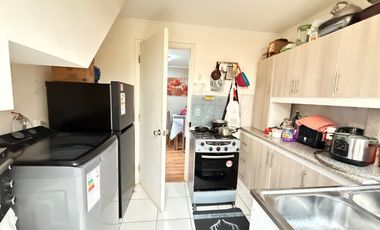 Casa en Venta con Dpto Interior en Villa los Jardines, Fundo el Carmen