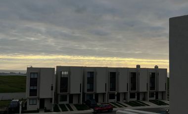 HERMOSA CASA CON VISTA AL MAR EN RENTA – Casa VIZCAÍNO RESIDENCIAL | Rosarito B.C