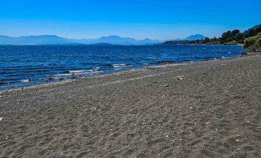 Parcela en Venta con Vista al Lago Ranco en Quillaico | Alta Plusvalía a Minutos de la Playa
