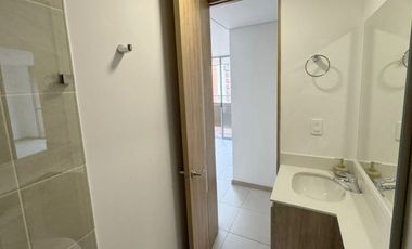 VENTA DE ESPECTACULAR APARTAMENTO DE 71 MT2, CON UNA VISTA INCREIBLE, SECTOR SURAMÉRICA, ITAGUI, ANTIOQUIA