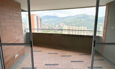 VENTA DE ESPECTACULAR APARTAMENTO DE 71 MT2, CON UNA VISTA INCREIBLE, SECTOR SURAMÉRICA, ITAGUI, ANTIOQUIA