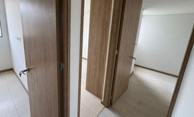 VENTA DE ESPECTACULAR APARTAMENTO DE 71 MT2, CON UNA VISTA INCREIBLE, SECTOR SURAMÉRICA, ITAGUI, ANTIOQUIA