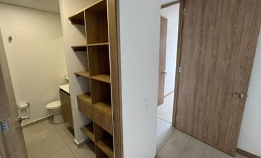 VENTA DE ESPECTACULAR APARTAMENTO DE 71 MT2, CON UNA VISTA INCREIBLE, SECTOR SURAMÉRICA, ITAGUI, ANTIOQUIA