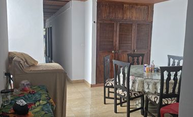 Venta de casa en Manrique central segundo piso con terraza