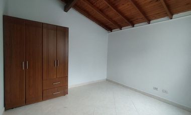 Casa en arriendo Los Naranjo Itagüí