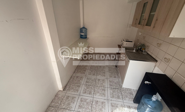 SE ARRIENDA CASA EN SECTOR CENTRO SUR