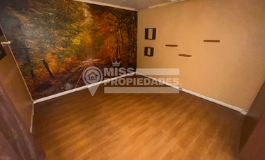 SE ARRIENDA CASA EN SECTOR CENTRO SUR