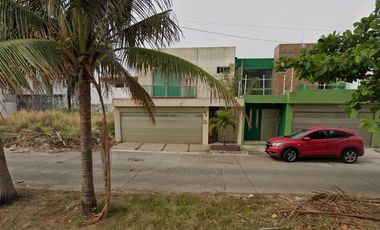 Casa en venta en Paraíso Coatzacoalcos, Coatzacoalcos, Veracruz CLP