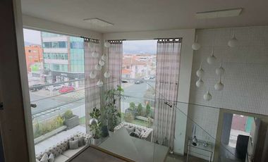 CASA DE LUJO EN RENTA– SECTOR PRIVILEGIADO, Cuenca
