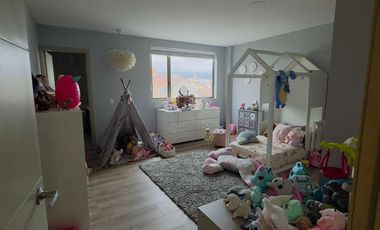 CASA DE LUJO EN RENTA– SECTOR PRIVILEGIADO, Cuenca