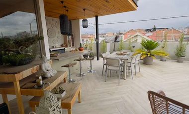 CASA DE LUJO EN RENTA– SECTOR PRIVILEGIADO, Cuenca