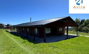 Pucón casa en arriendo mensual Condominio Country Pucón de 4D 3B COD.ARM160