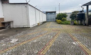 Casa de venta en Otavalo sector Agato, 3373 m2