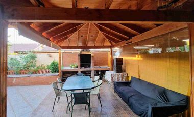 SE VENDE HERMOSA CASA EN VILLA JARDINES DE LOS ANDES