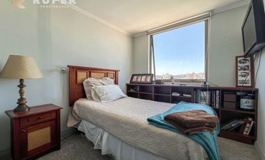 Venta De Depto Con Vista Al Mar En Sector Los Ponientes