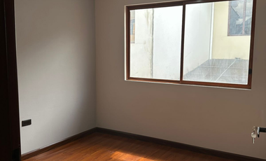 Venta de Casa Sector Emov de Misicata, Cuenca