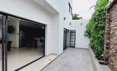 CASA EN VENTA EN FRACCIONAMIENTO EL MIRADOR