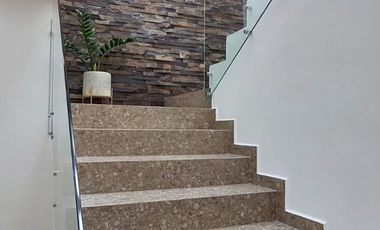 CASA EN VENTA EN FRACCIONAMIENTO EL MIRADOR