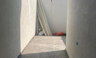 Casa con 3 recámaras en Col. Primero de Mayo Sur en PREVENTA