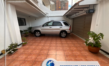 Vendo casa en Cuenca – sector Av. Ordoñez Lasso